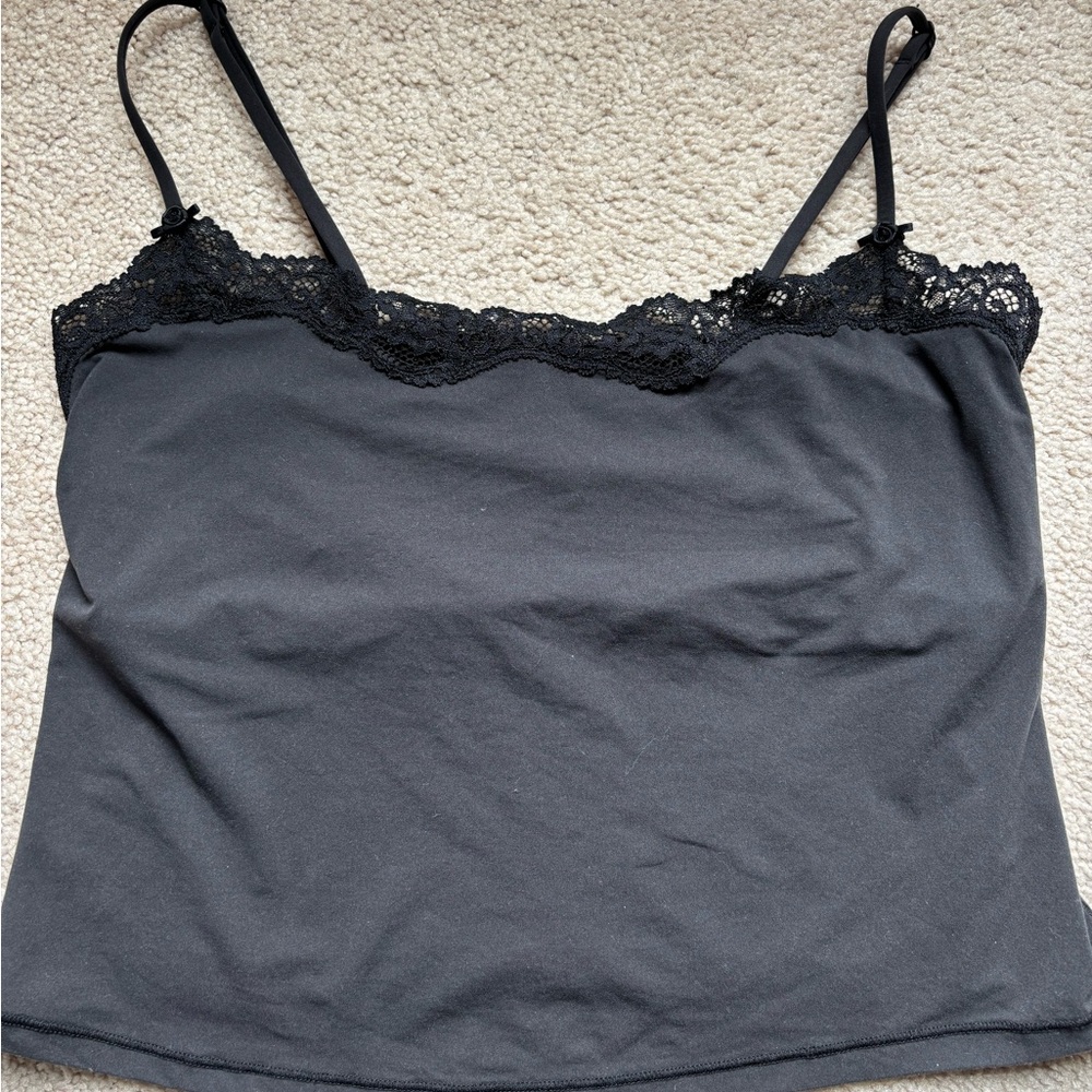 Skims Fits Everybody black lace trimmed  stretch Jersey camisole size medium